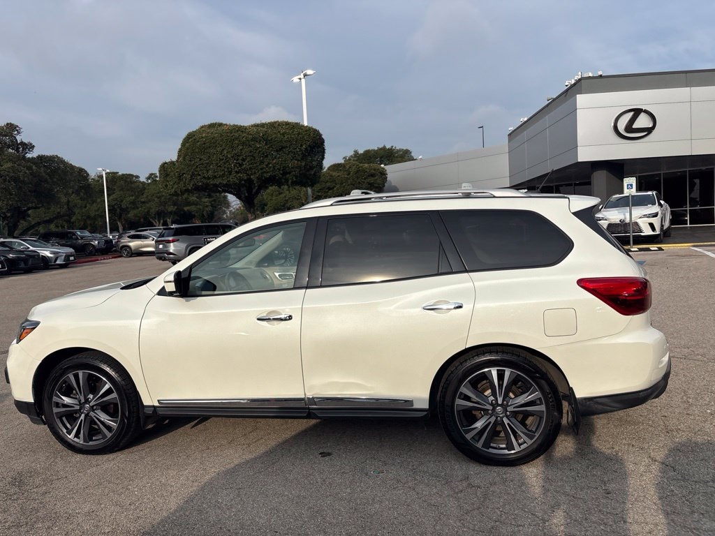 Used 2018 Nissan Pathfinder Platinum SUV