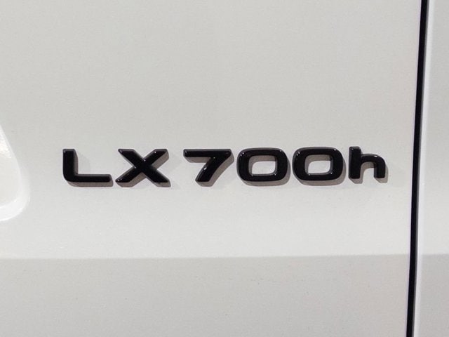 2026 Lexus LX 700h F-Sport - Photo 26