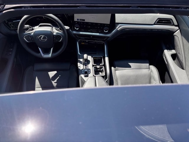 2026 Lexus TX 350 Luxury - Photo 17