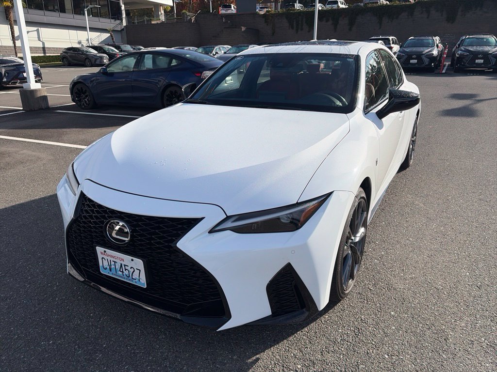 2025 Lexus IS