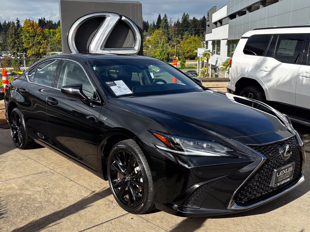 2024 Lexus ES