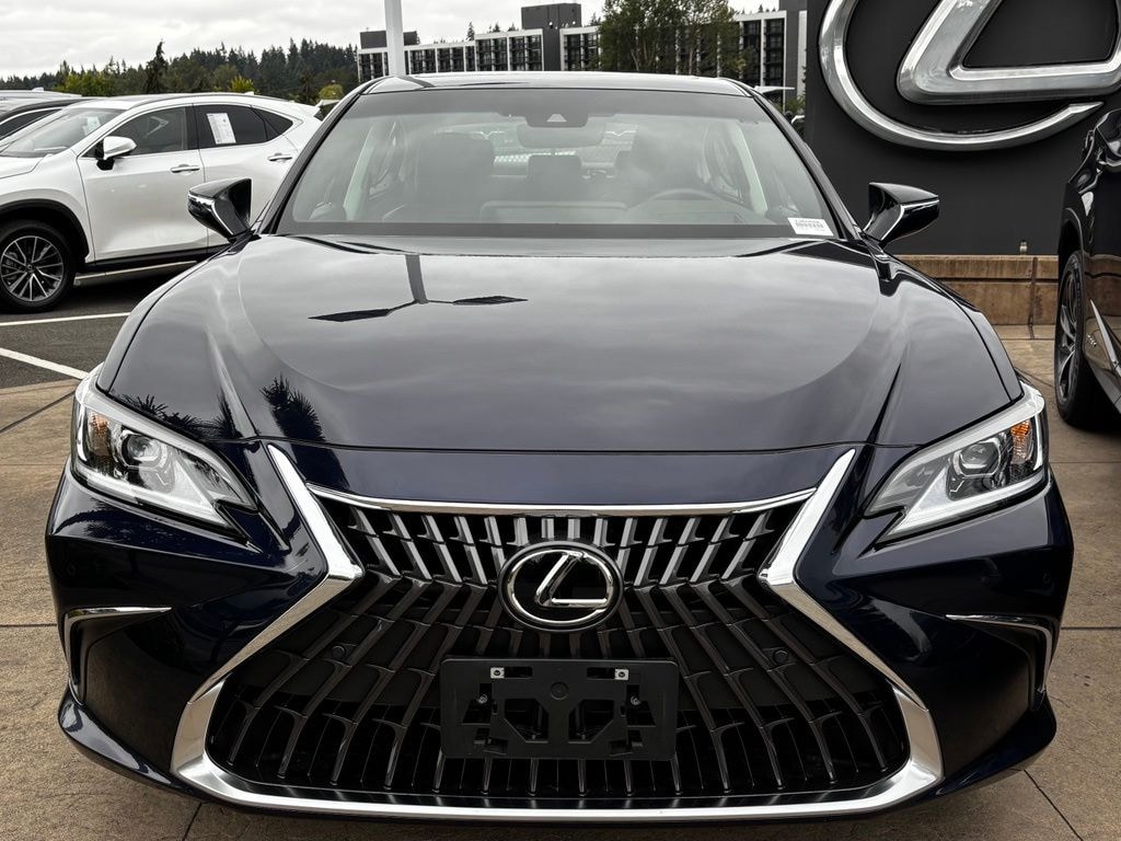 Certified 2023 Lexus ES 300h LUXURY SEDAN