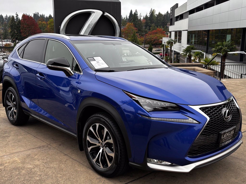  LEXUS NX 200t