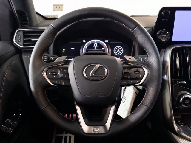2026 Lexus LX 700h F-Sport - Photo 18