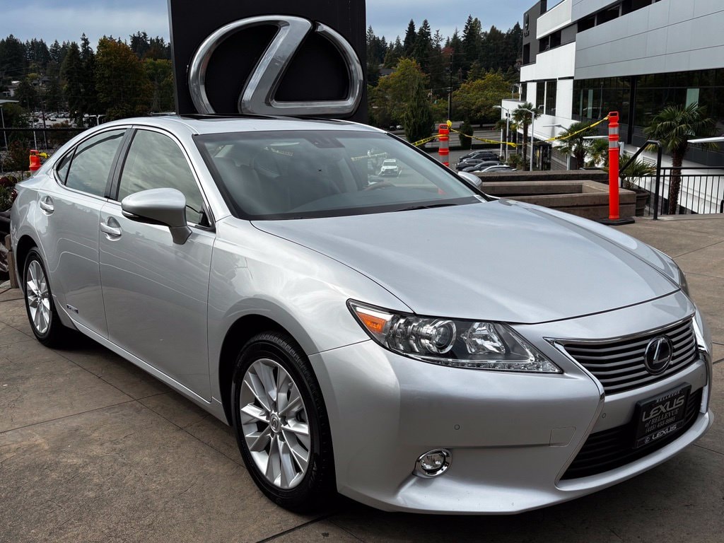2015 Lexus ES
