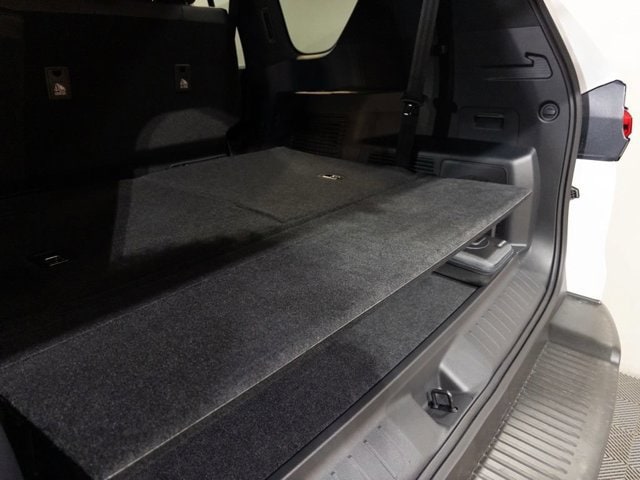 2026 Lexus LX 700h F-Sport - Photo 11