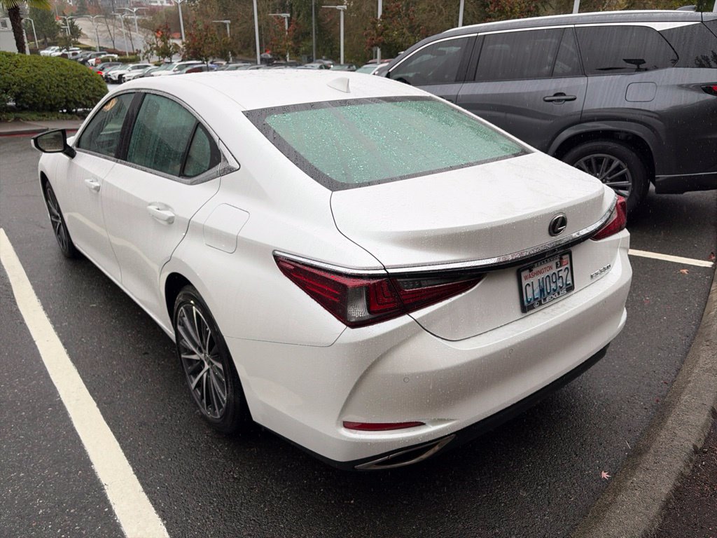 Used 2024 Lexus ES