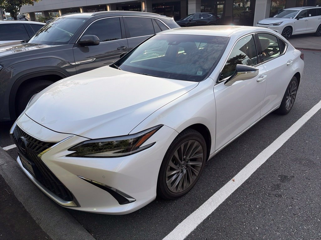 Certified 2024 Lexus ES 250 LUXURY AWD SEDAN