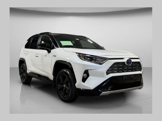 2020 Toyota RAV4 XSE