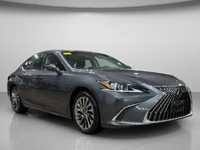 2025 Lexus ES Hybrid