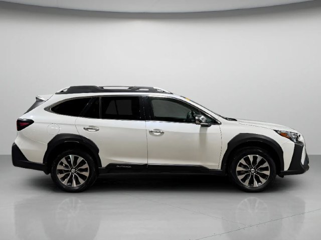 Used 2023 Subaru Outback Touring XT SUV