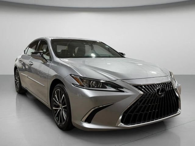 2025 Lexus ES