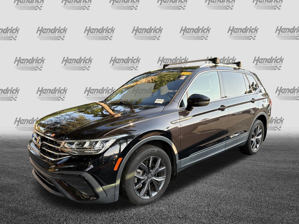 Used 2022 Volkswagen Tiguan SE SUV