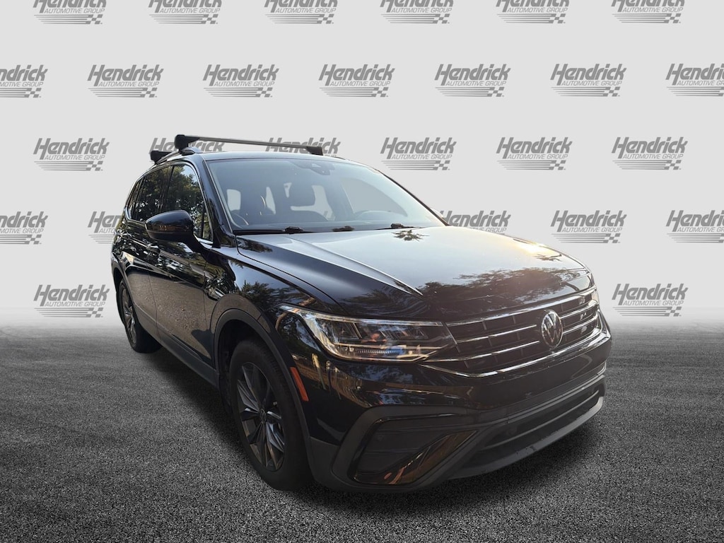 Used 2022 Volkswagen Tiguan SE SUV
