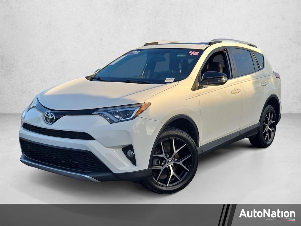 Used 2016 Toyota RAV4 SE SUV