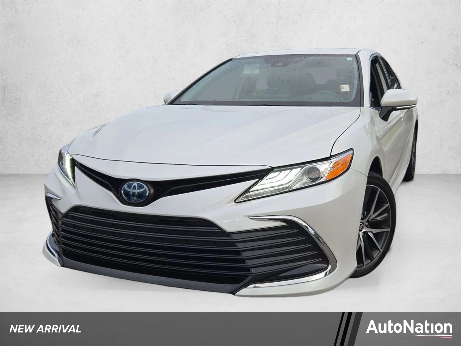  Toyota Camry Hybrid