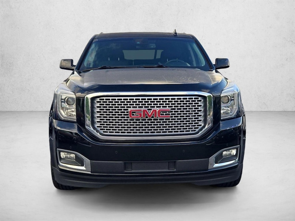 Used 2017 GMC Yukon Denali SUV