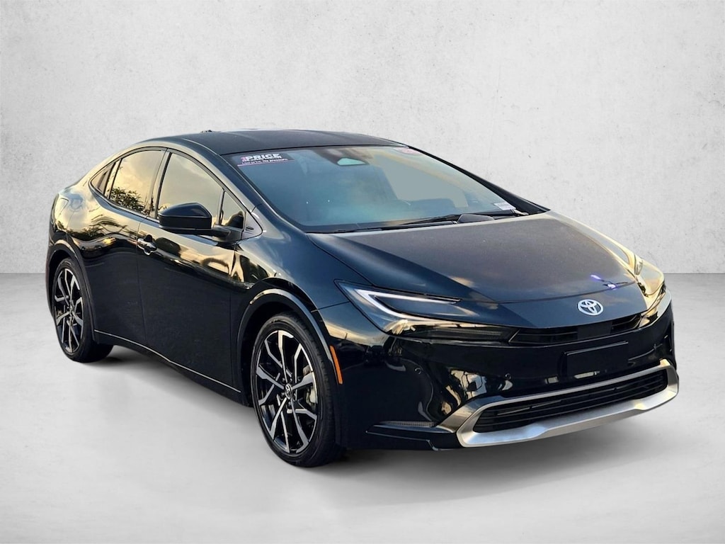 Used 2026 Toyota Prius Plug-In Hybrid XSE Hatchback