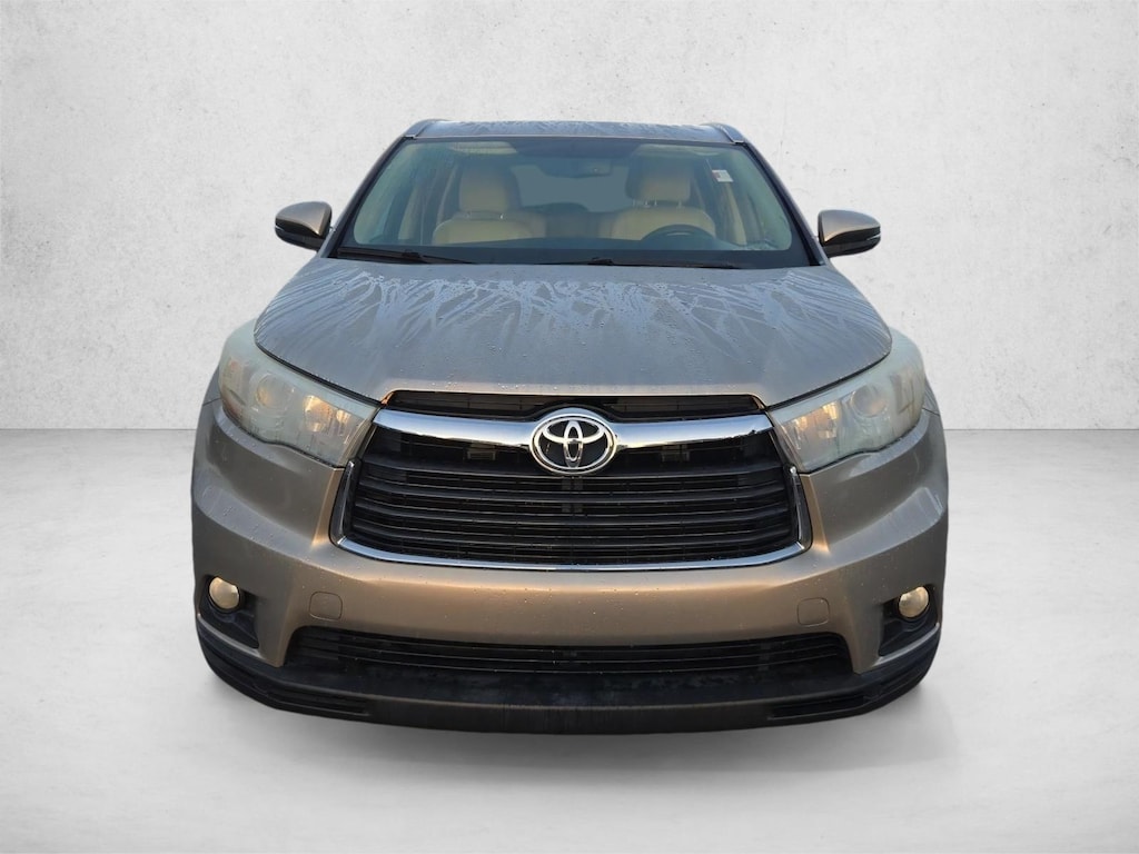Used 2016 Toyota Highlander XLE V6 SUV