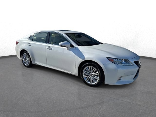 2015 Lexus ES
