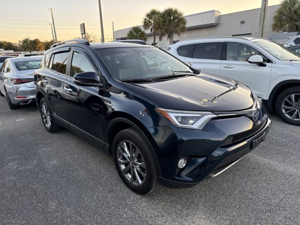 Used 2018 Toyota RAV4 Hybrid Limited