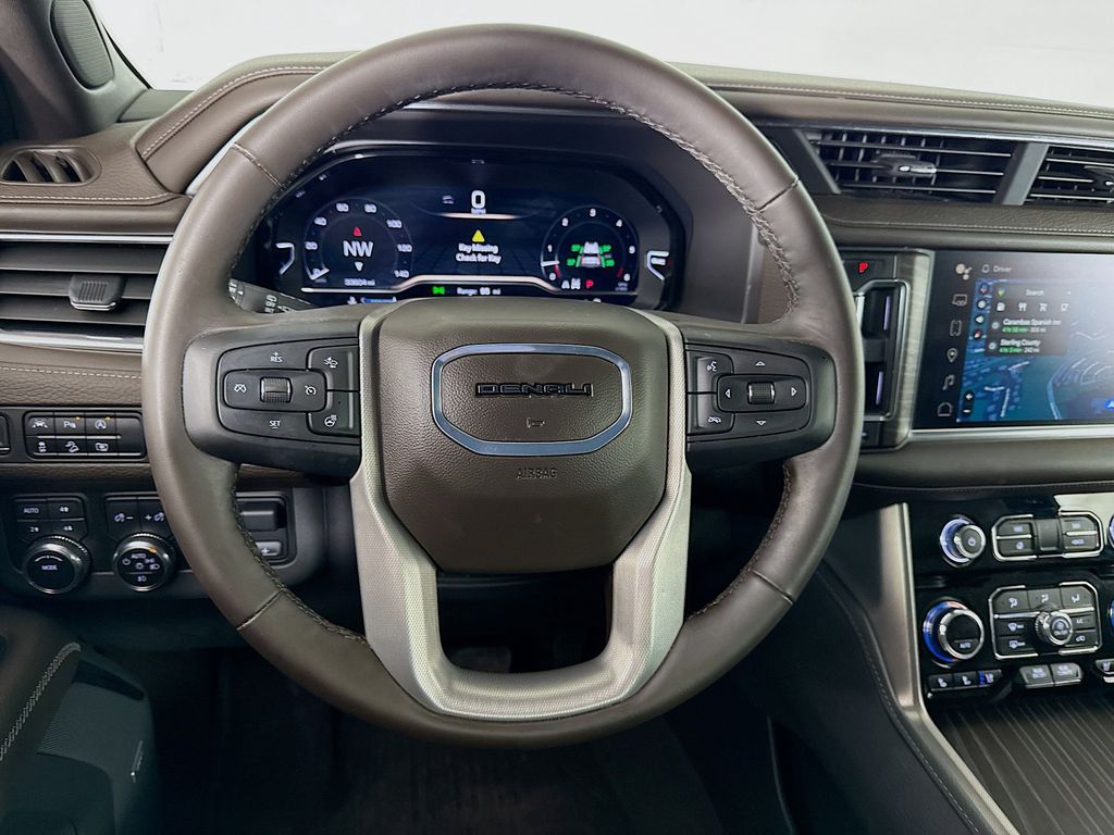 2024 GMC Yukon Denali - Photo 10