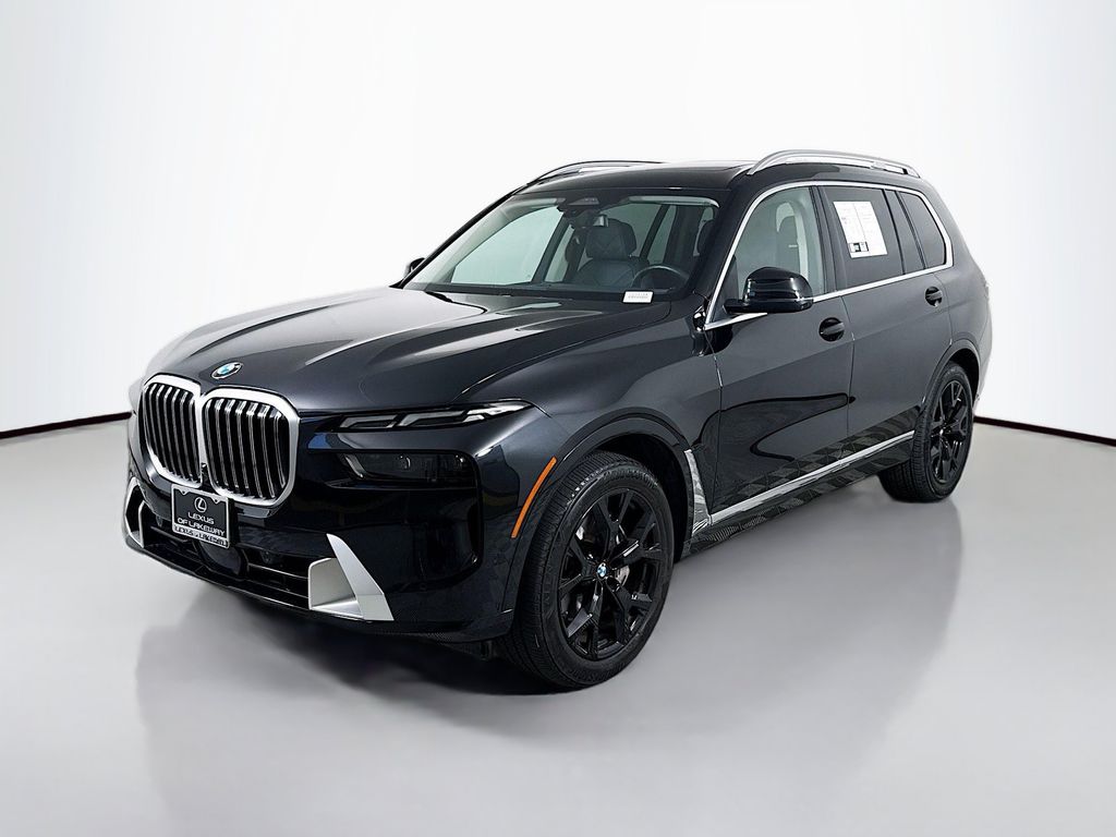2024 BMW X7 40i