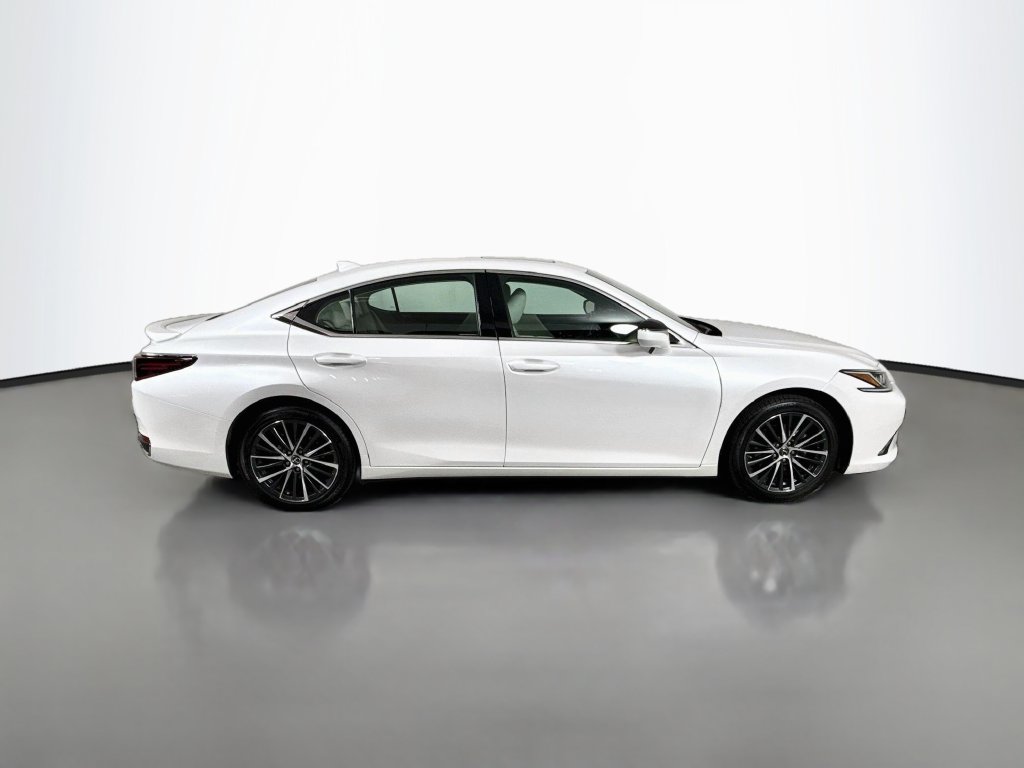 Certified 2025 Lexus ES 300h Sedan