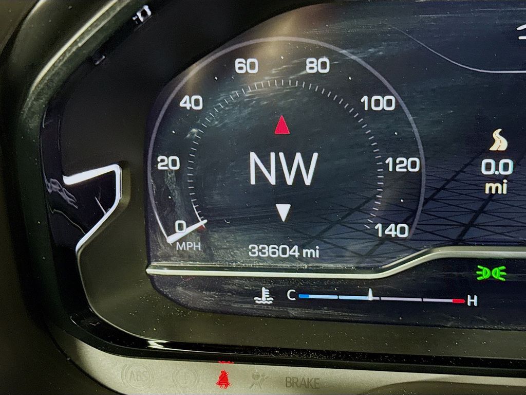 2024 GMC Yukon Denali - Photo 11
