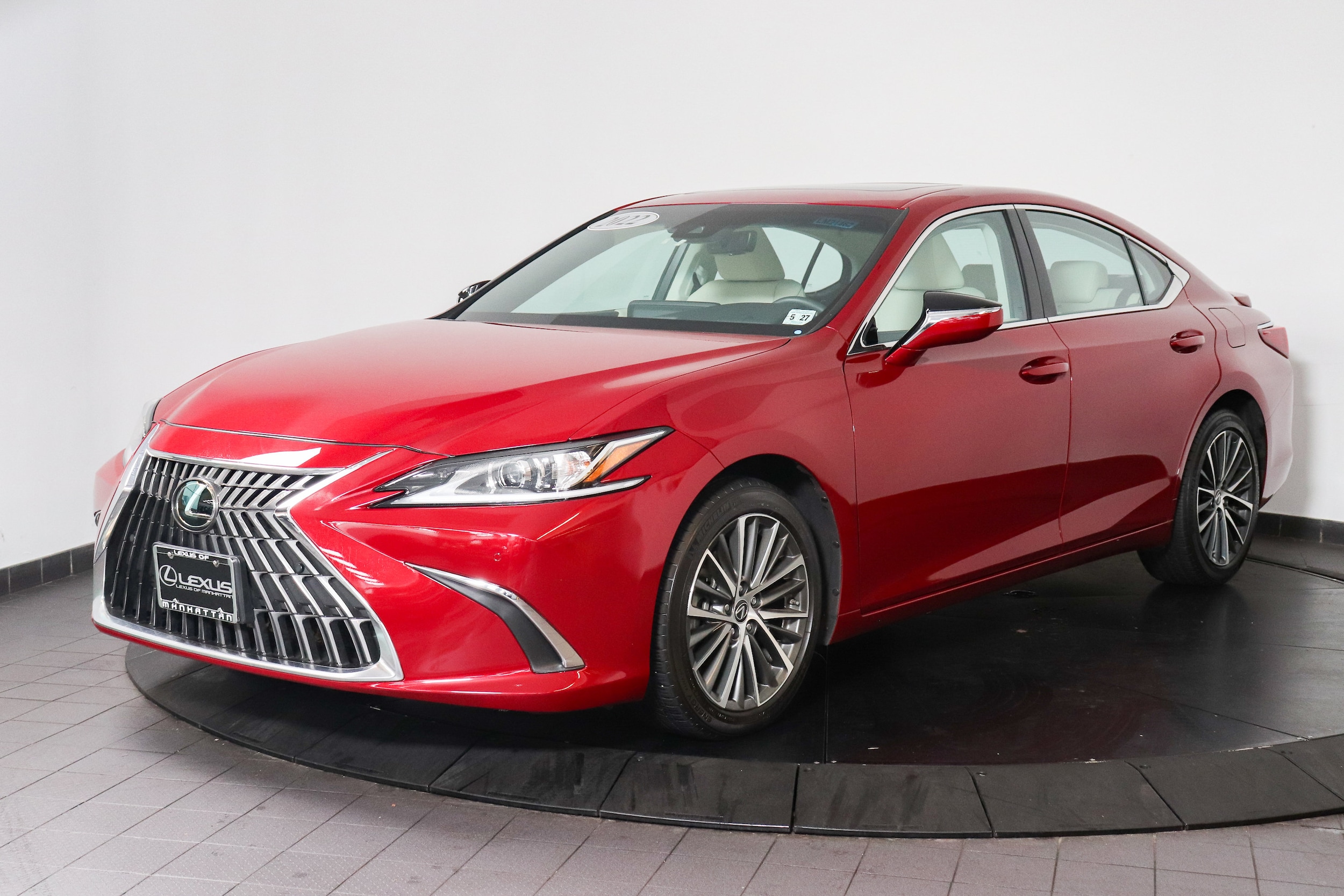 2022 Lexus ES
