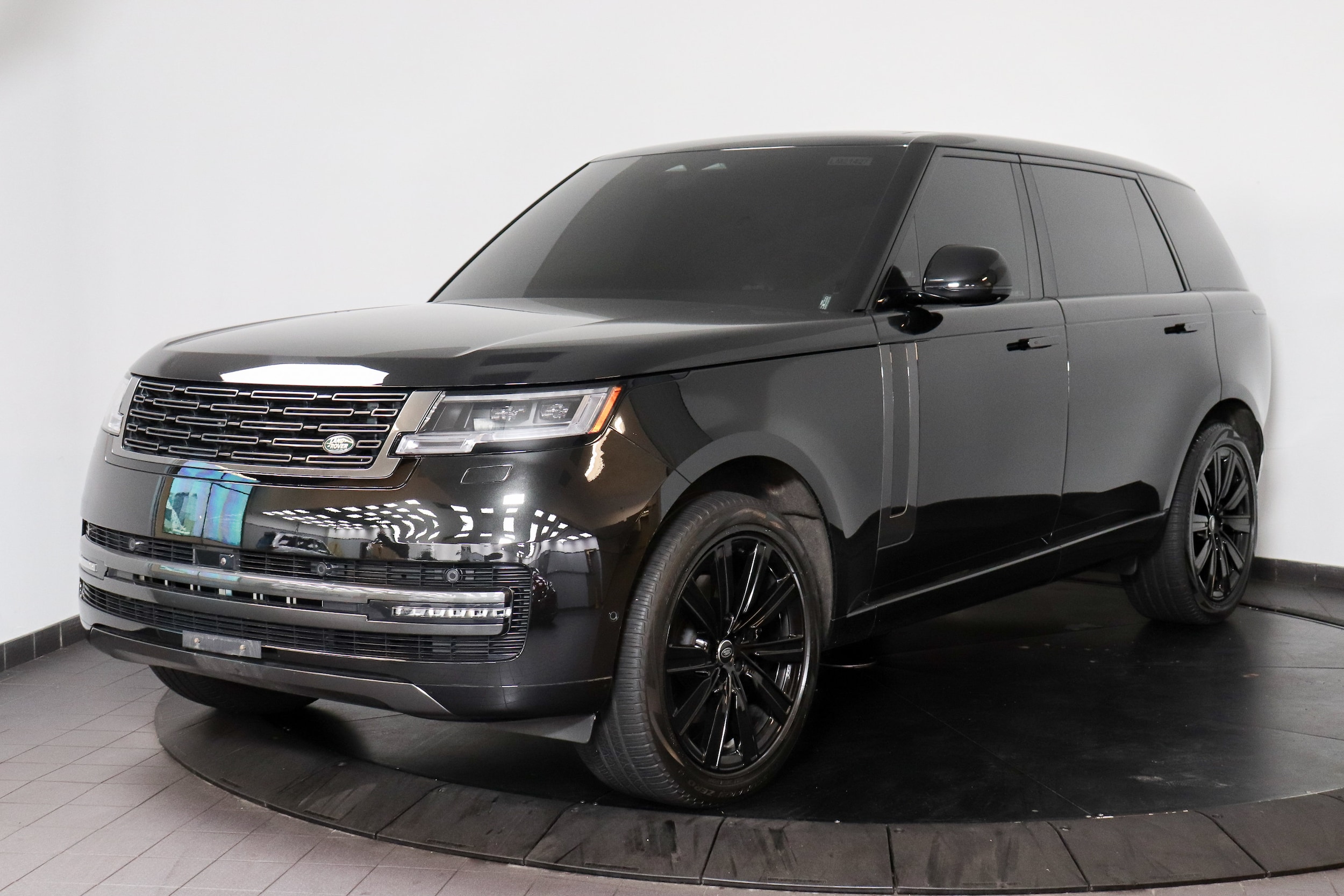 2025 Land Rover Range Rover