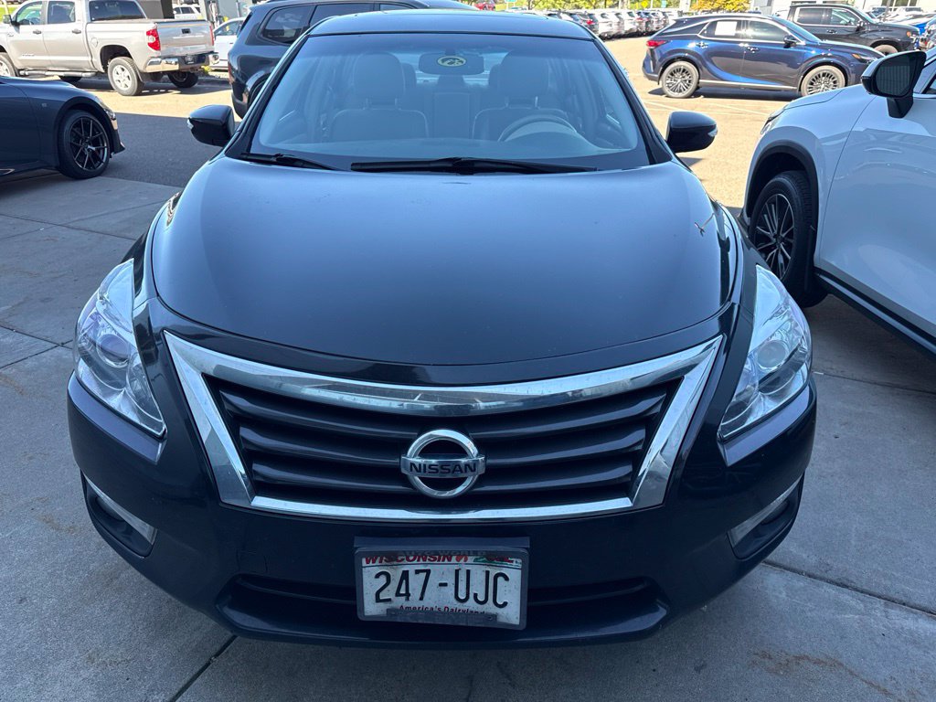 Used 2013 Nissan Altima 2.5 SL Sedan