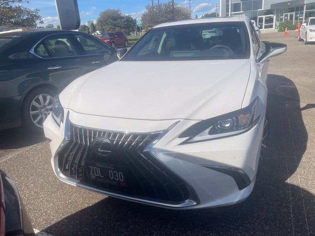 Certified 2024 Lexus ES 250 Sedan