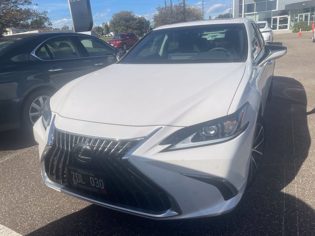 Certified 2024 Lexus ES 250 Sedan