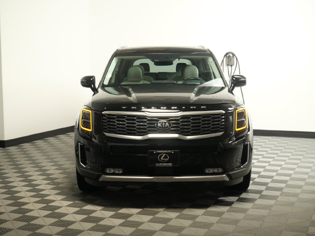 Used 2020 Kia Telluride SX with VIN 5XYP5DHC0LG078217 for sale in Maplewood, Minnesota