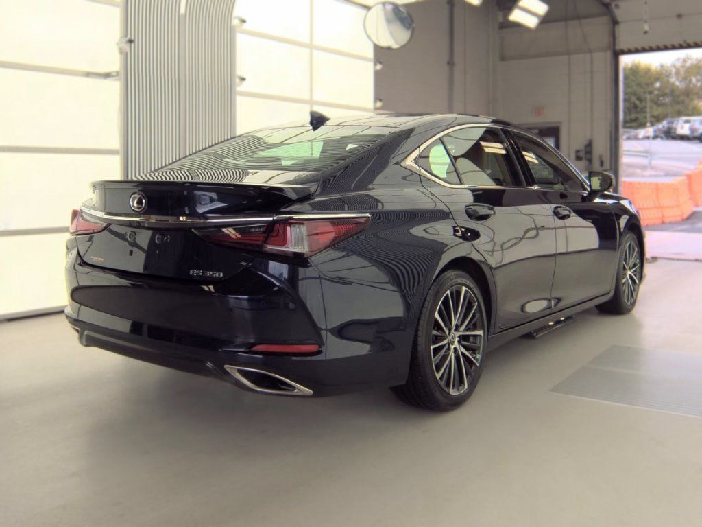 Certified 2024 Lexus ES 350 Sedan