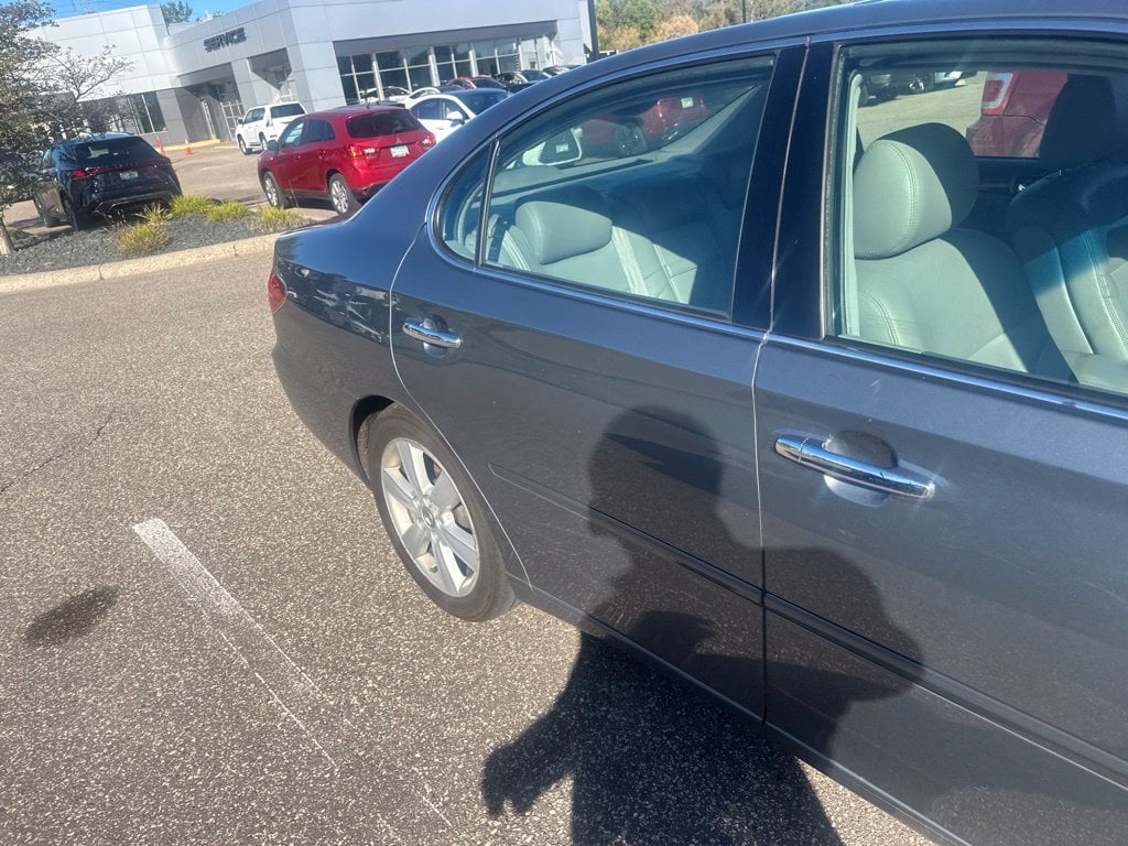 Used 2005 Lexus ES 330 with VIN JTHBA30G555111401 for sale in Maplewood, Minnesota