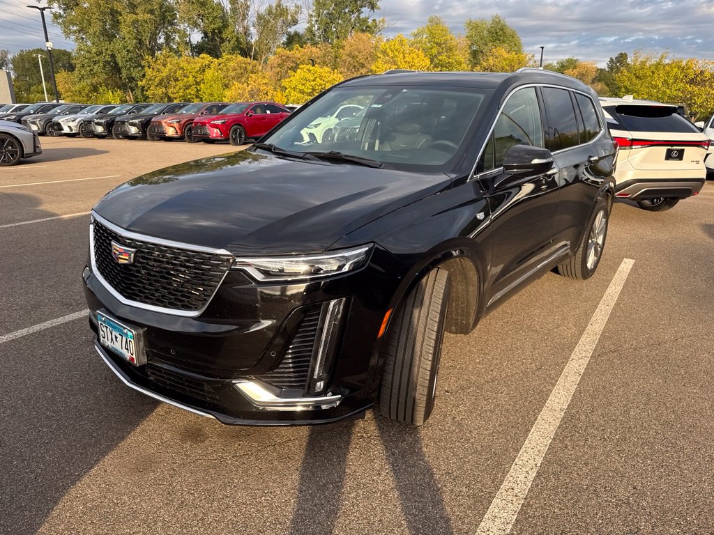 Used 2025 Cadillac XT6 Premium Luxury SUV