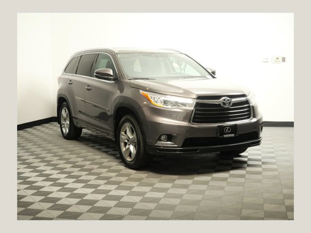 Used 2016 Toyota Highlander Limited SUV