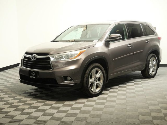 Used 2016 Toyota Highlander Limited SUV