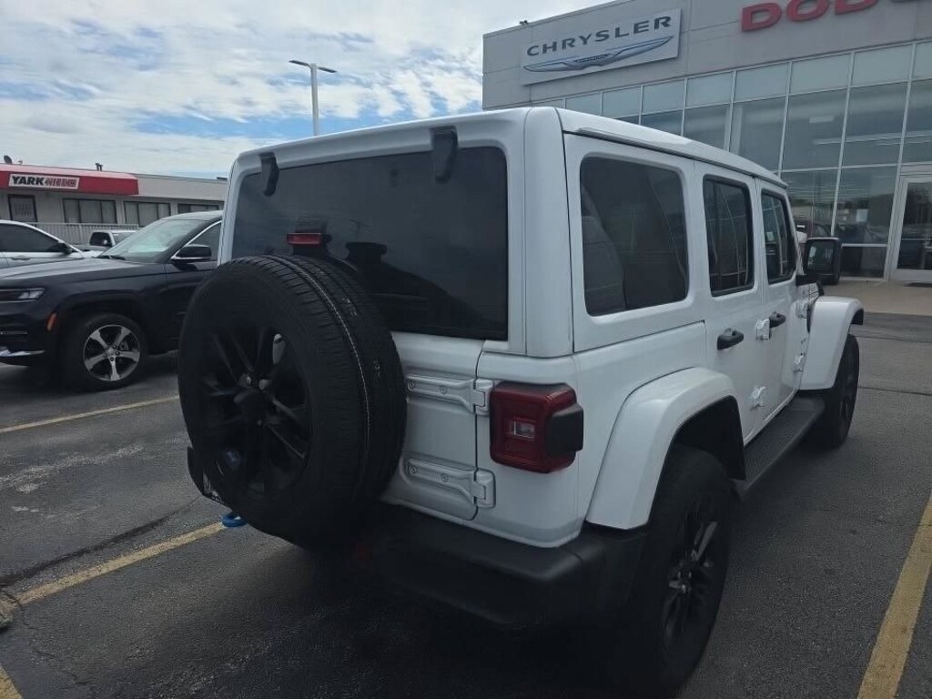 Used 2022 Jeep Wrangler Unlimited Sahara 4xe SUV