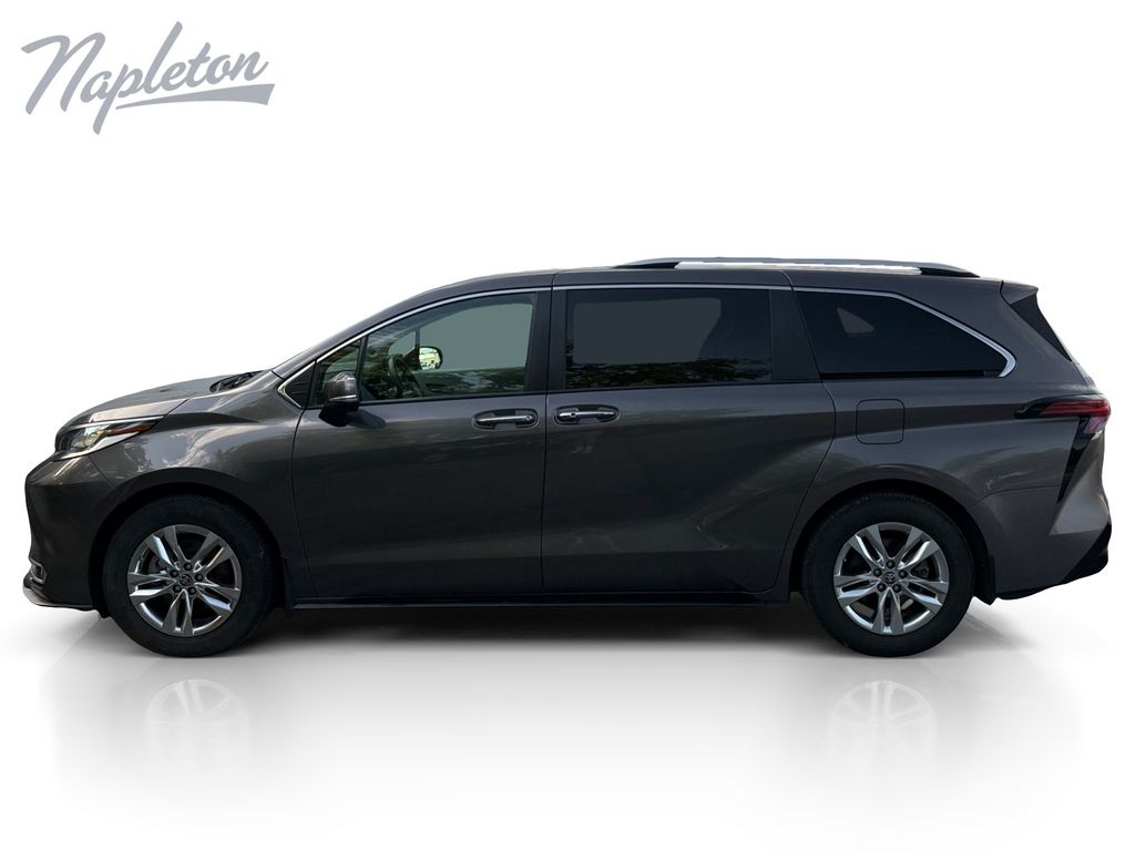 Used 2023 Toyota Sienna Limited Minivan/Van