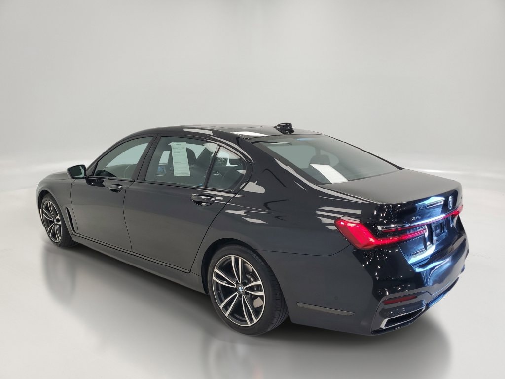 2022 BMW 7 Series 740i - Photo 6
