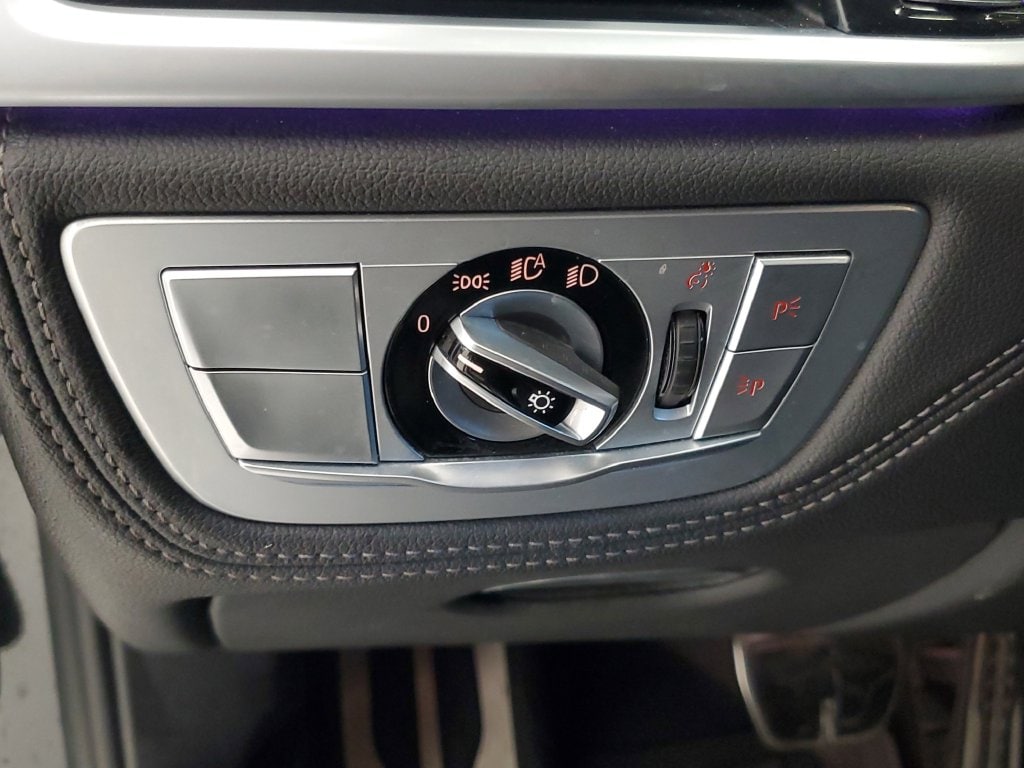 2022 BMW 7 Series 740i - Photo 16