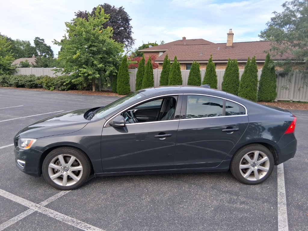 Used 2016 Volvo S60 T5 Premier with VIN YV1612TK2G2411621 for sale in Glendale, WI