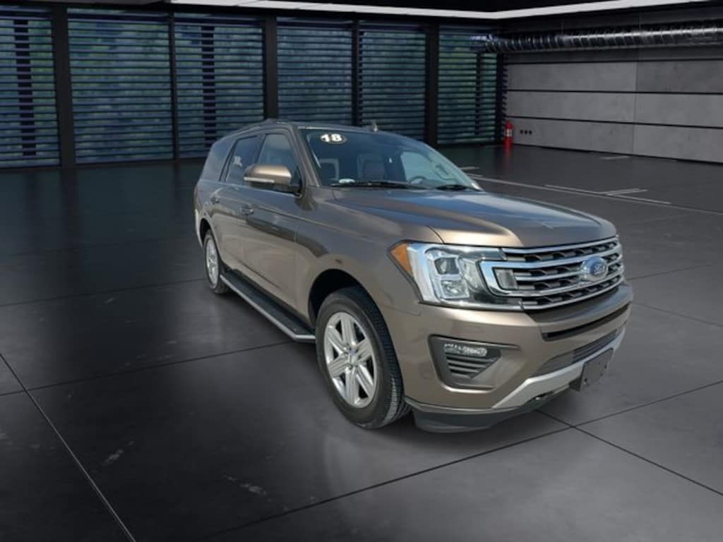 Used 2018 Ford Expedition XLT SUV