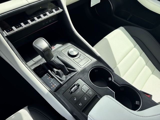 2026 Lexus IS 350 F SPORT - Photo 21