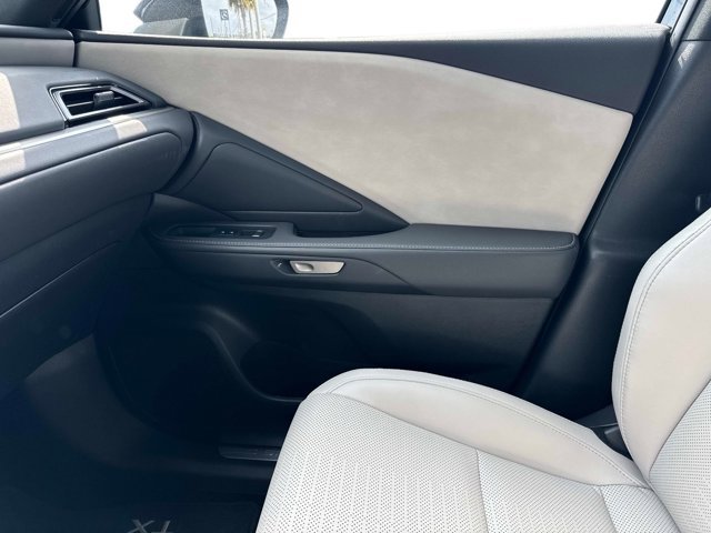 2025 Lexus TX Premium - Photo 25