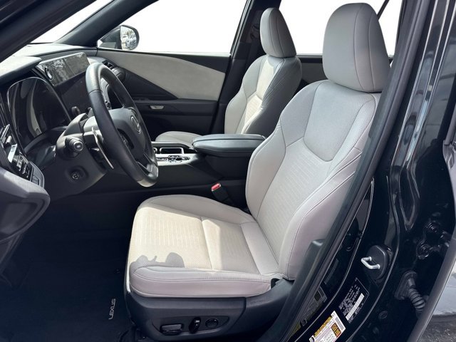 2025 Lexus TX Premium - Photo 23