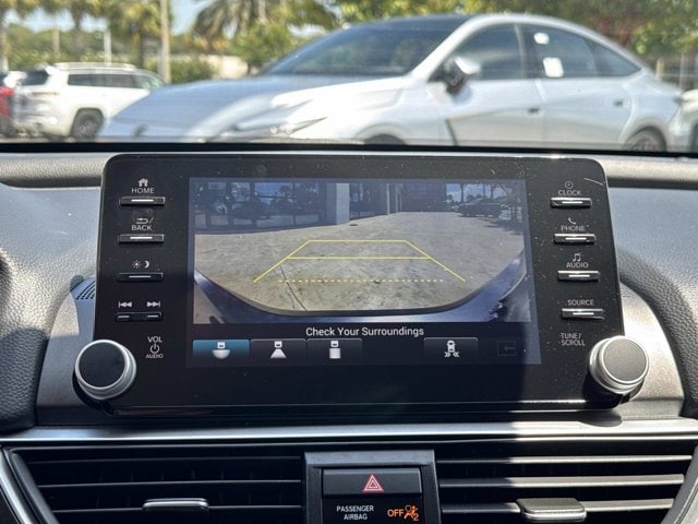2022 Honda Accord Hybrid EX-L - Photo 24
